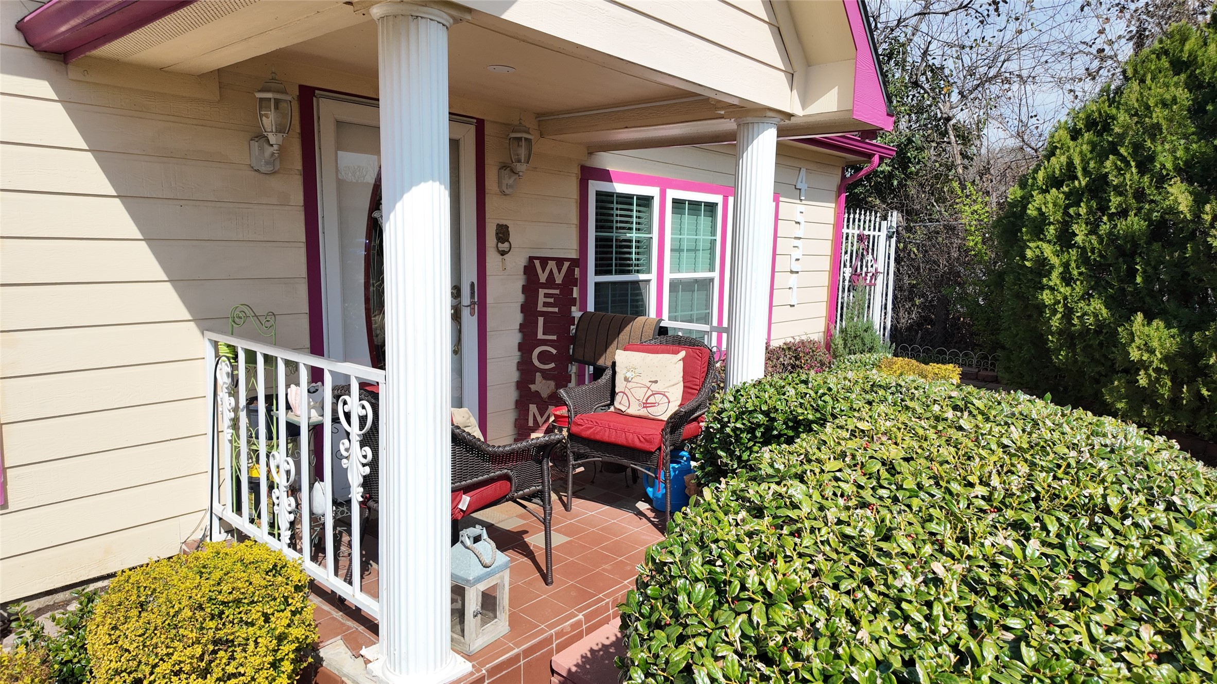 4521 Kelton Drive Dallas TX 75209