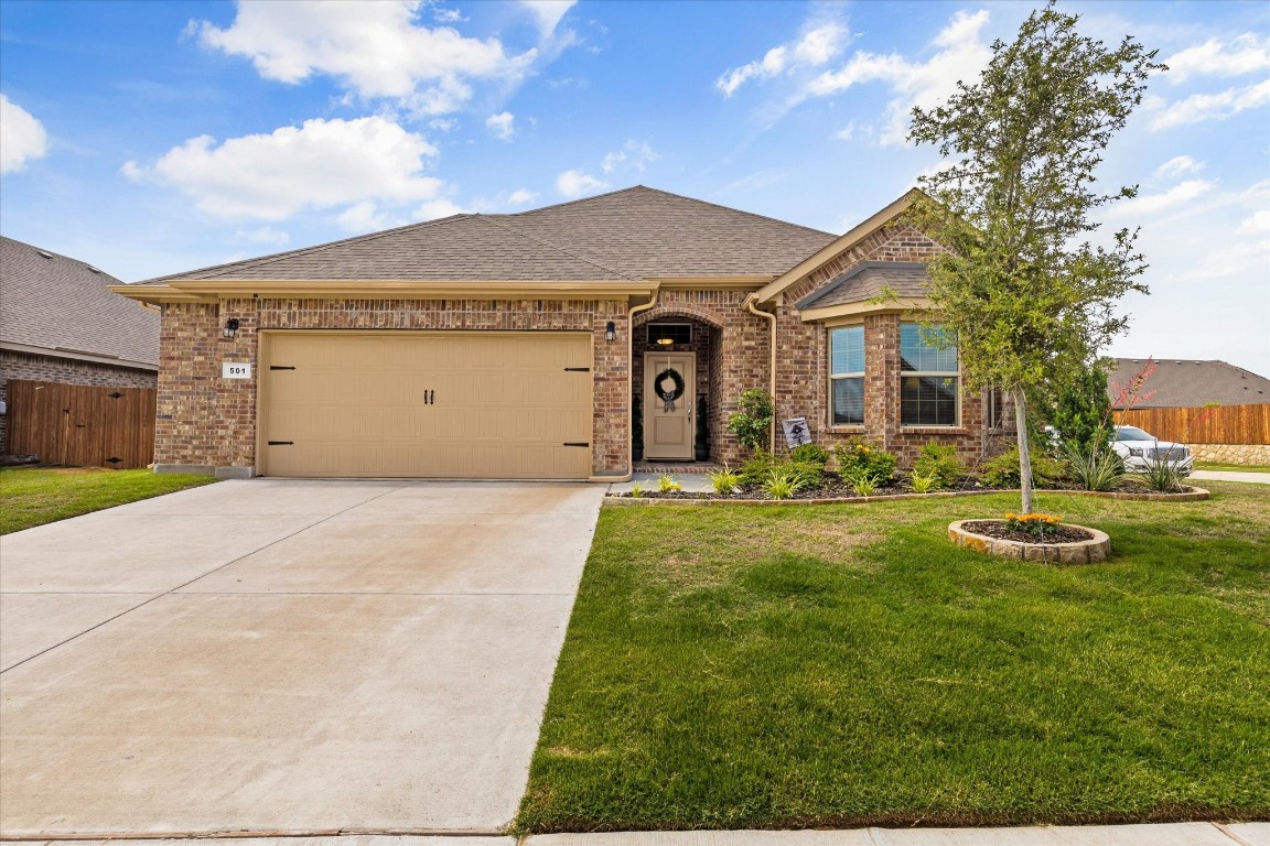 501 Smart Strike Trail Granbury TX 76049