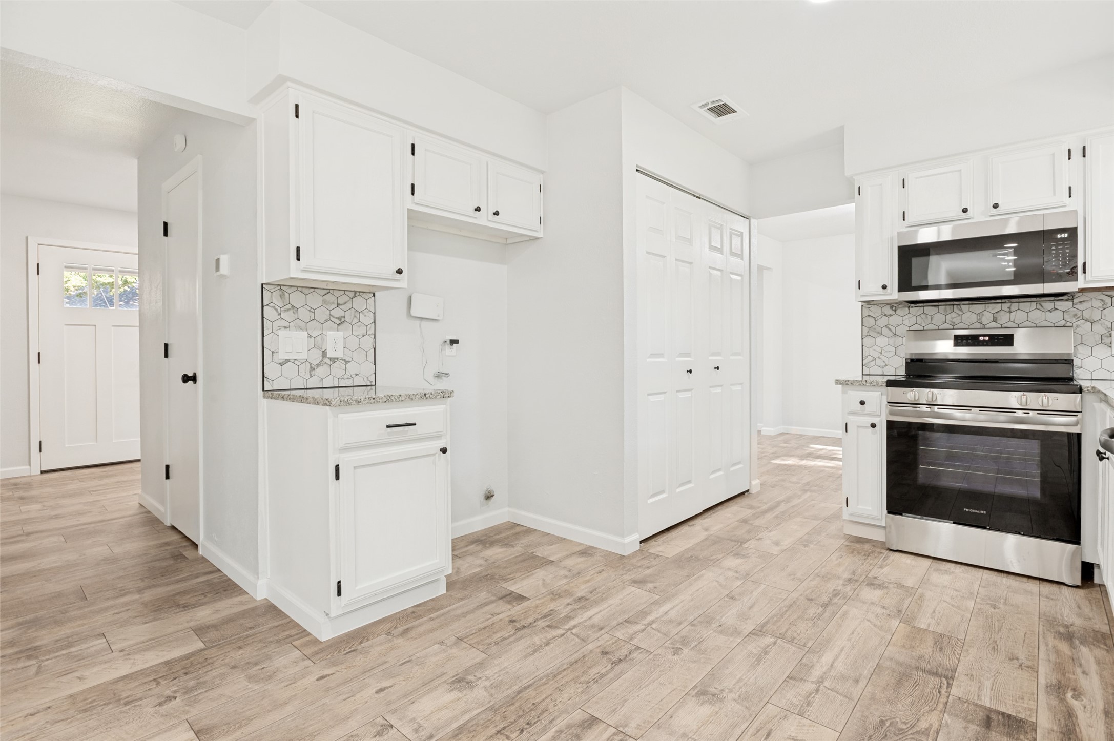 1710 Chittam Drive Euless TX 76039