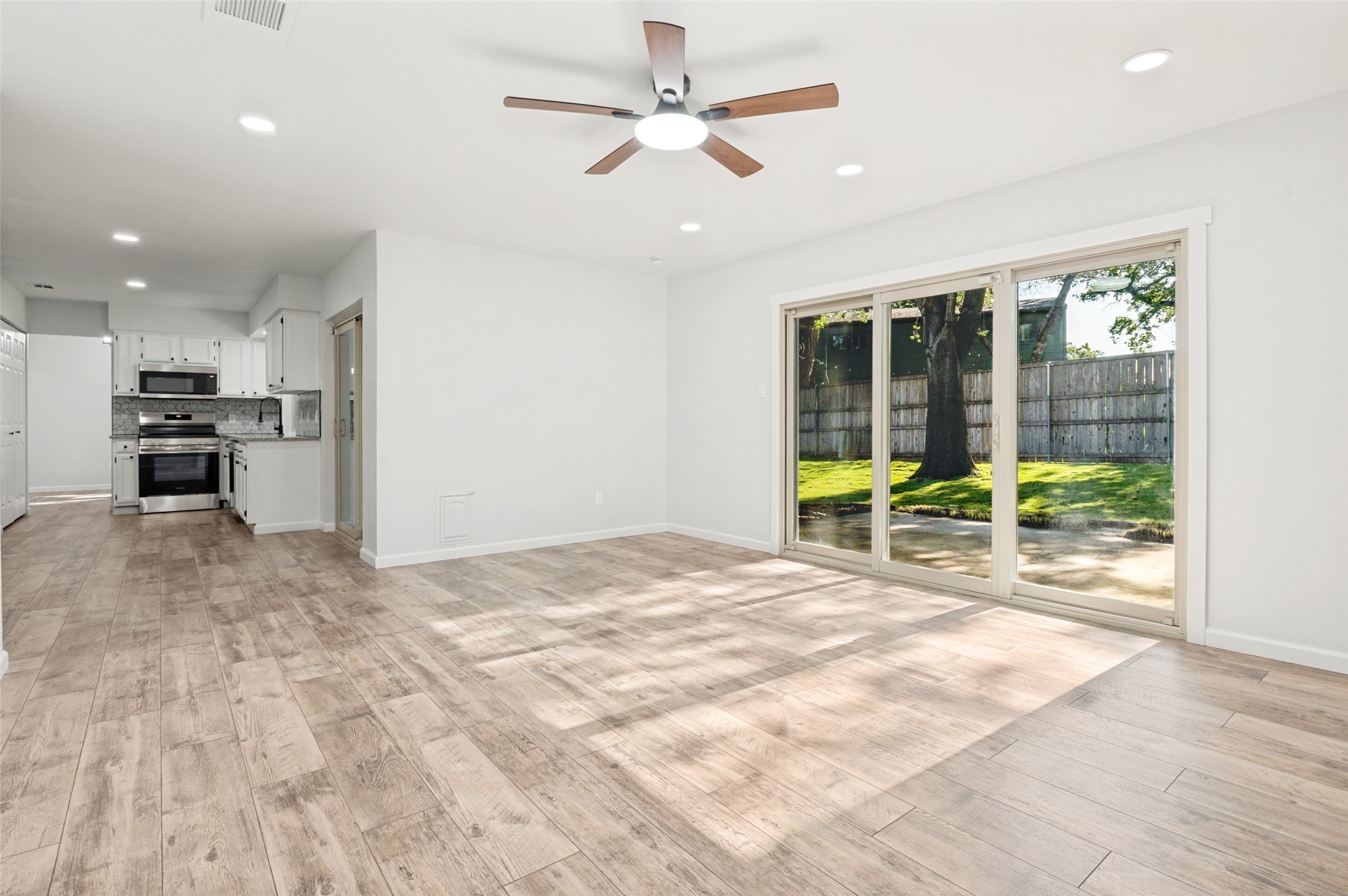 1710 Chittam Drive Euless TX 76039
