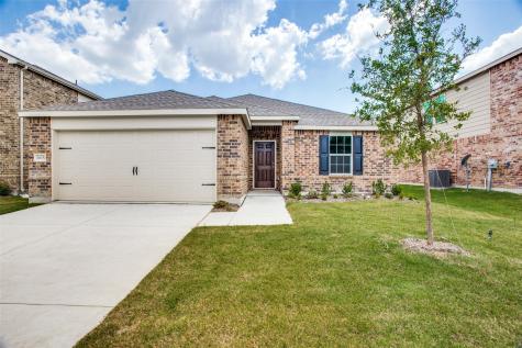 1615 Luckenbach Drive Forney TX 75126
