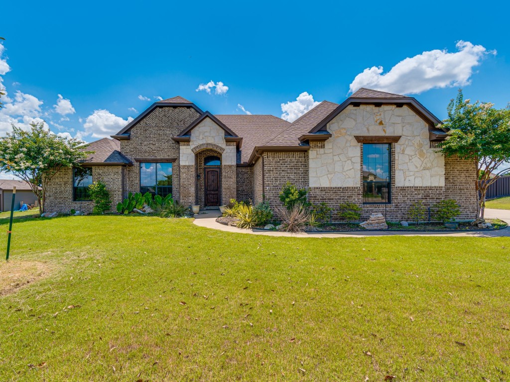 125 Stone Field Court Waxahachie TX 75167