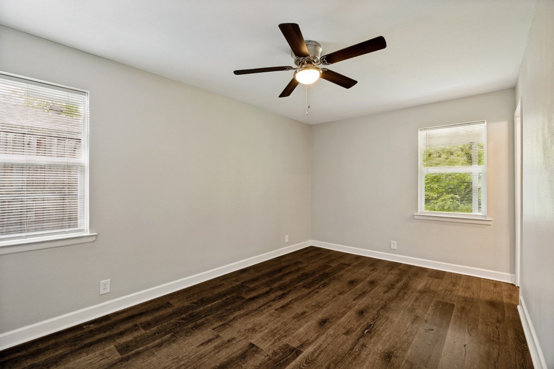 607 N Cottonwood Drive Richardson TX 75080