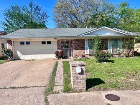 10405 Trail Avenue Dallas TX 75217