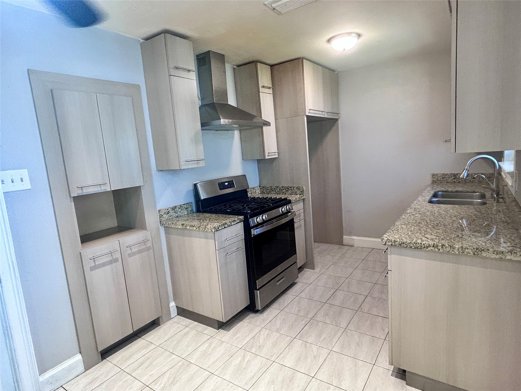 10405 Trail Avenue Dallas TX 75217
