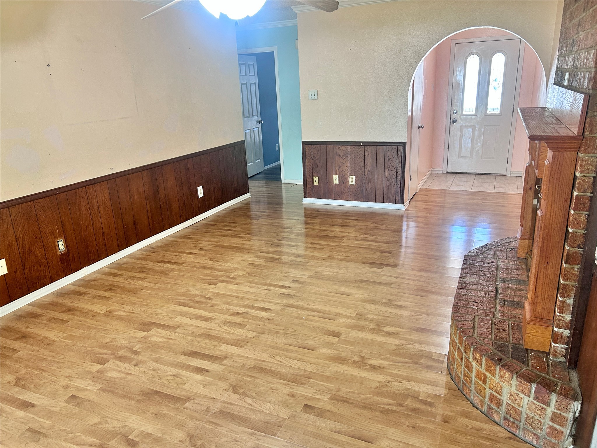 10405 Trail Avenue Dallas TX 75217