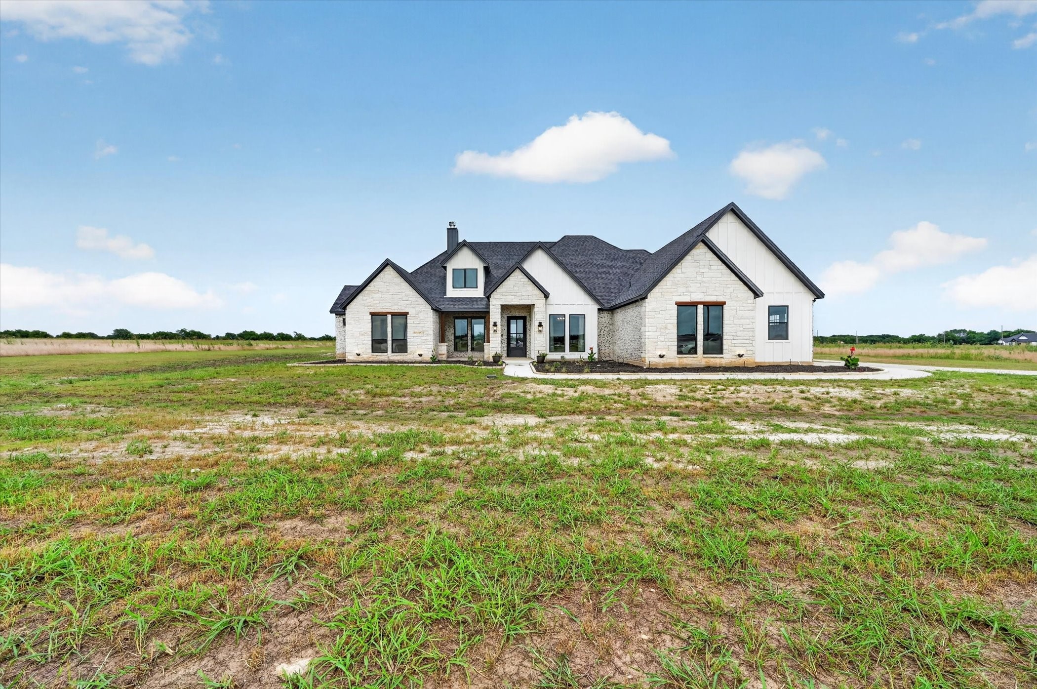 12262 Fm 1384 Justin TX 76247