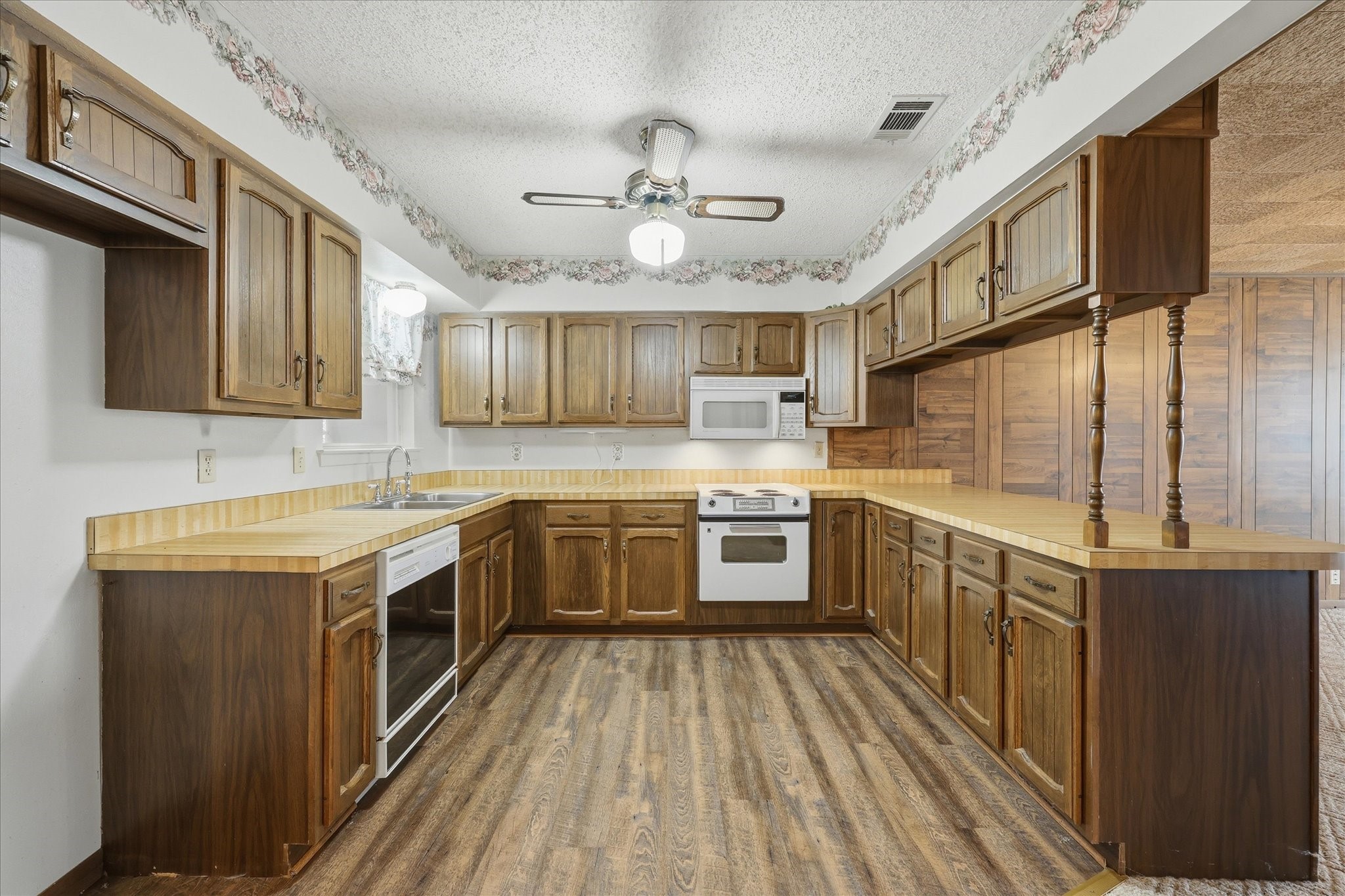 2341 Lagoon Drive Mesquite TX 75150