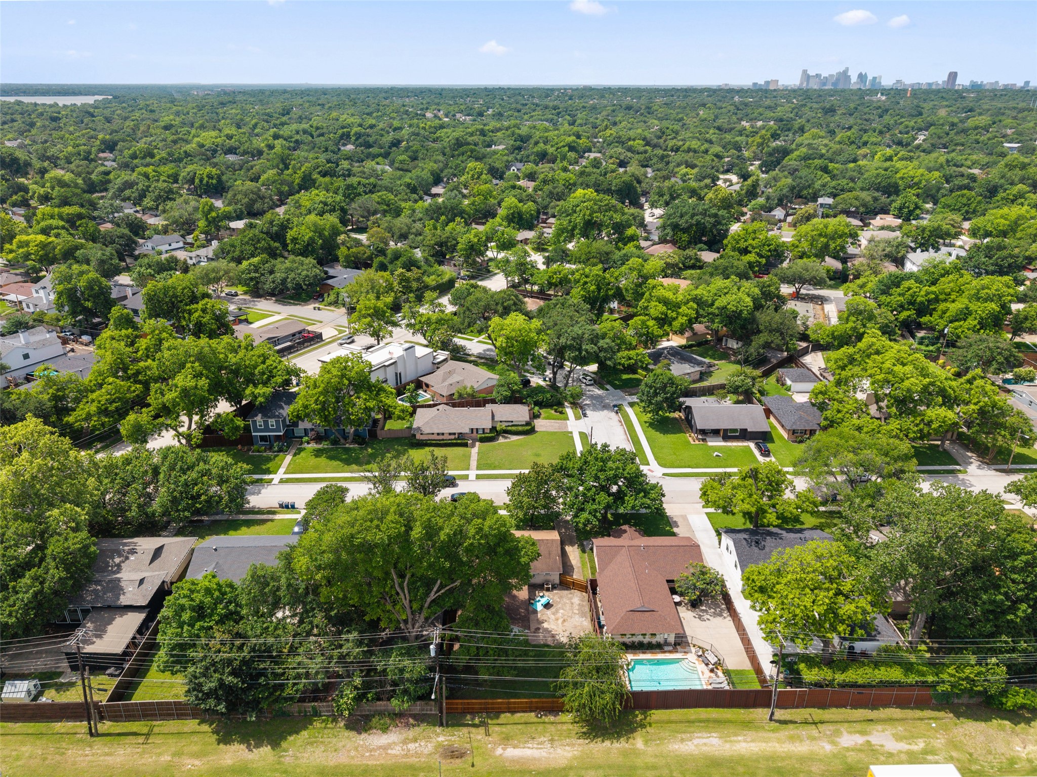7103 Wake Forrest Drive Dallas TX 75214