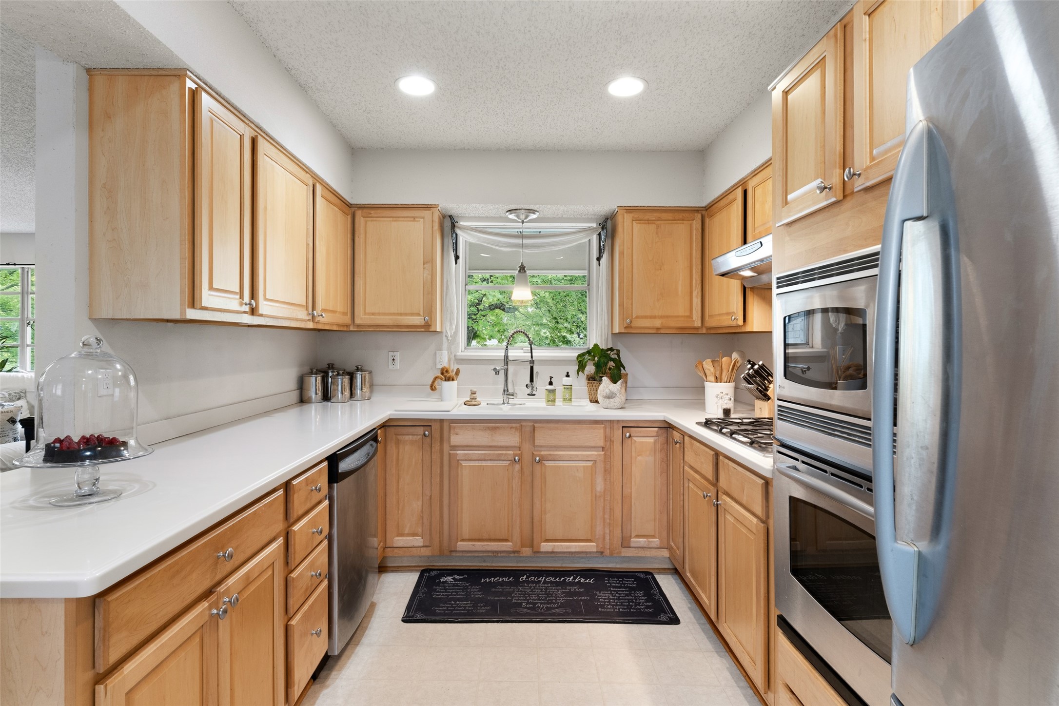 7103 Wake Forrest Drive Dallas TX 75214