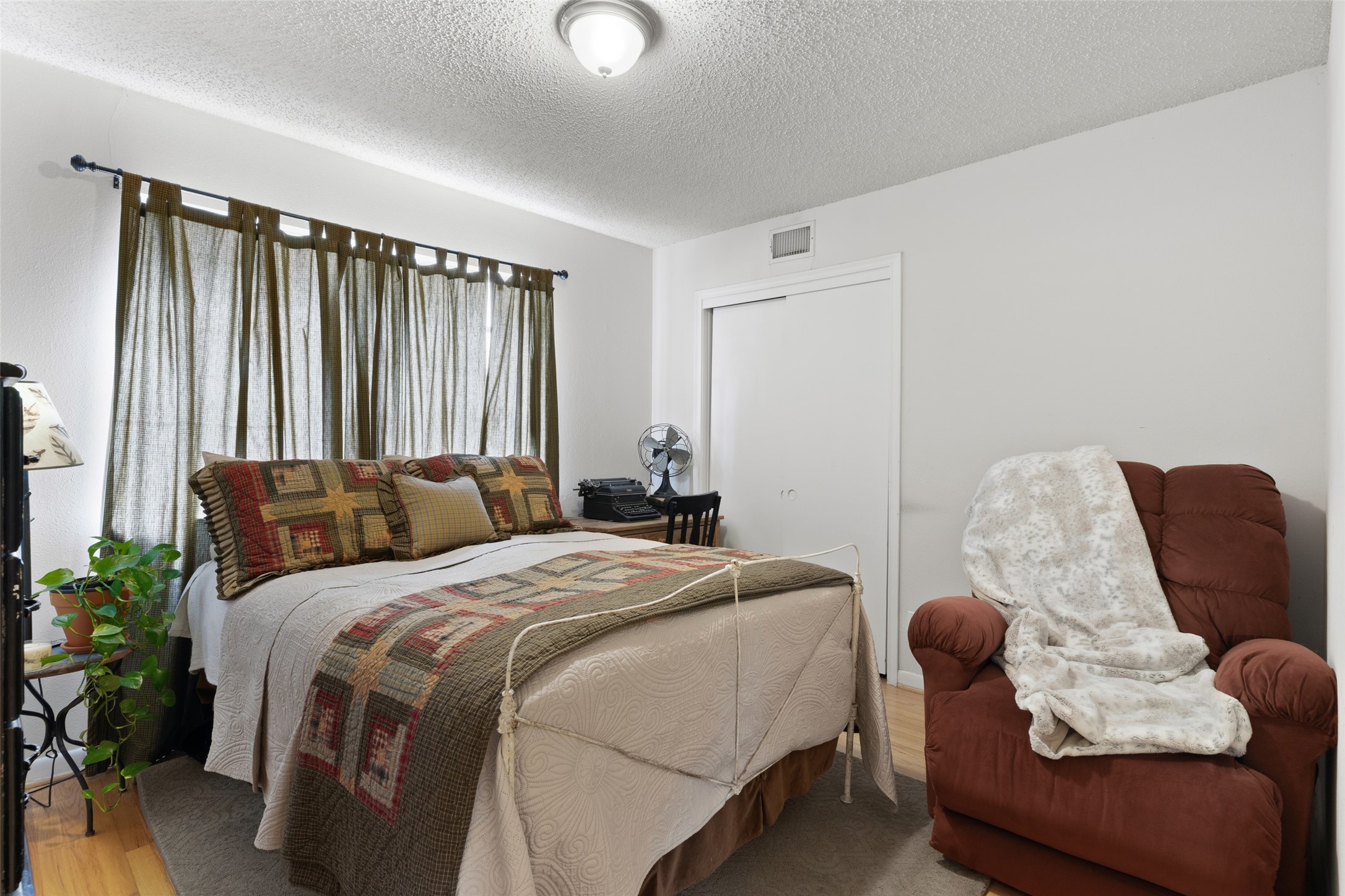 7103 Wake Forrest Drive Dallas TX 75214