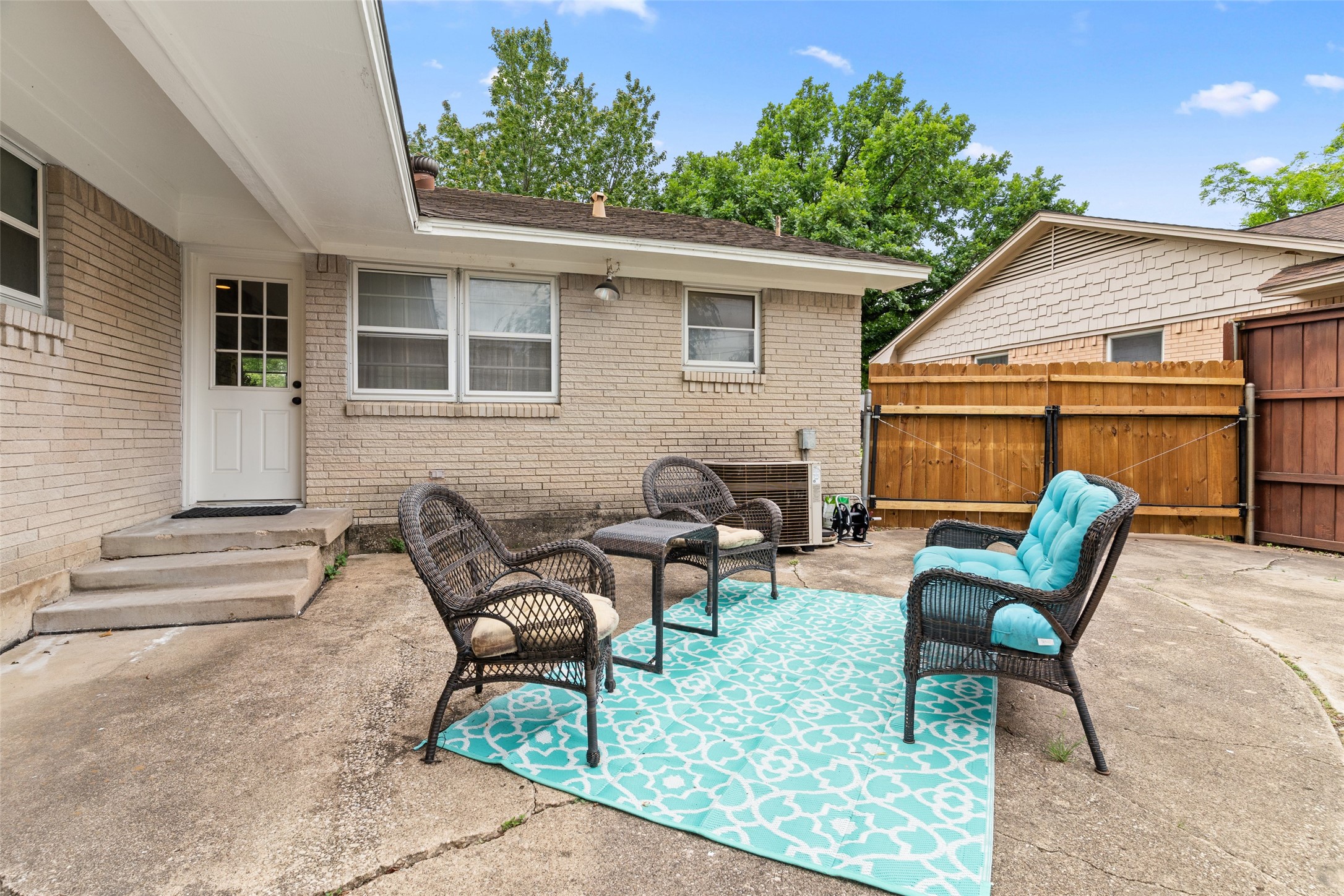 7103 Wake Forrest Drive Dallas TX 75214