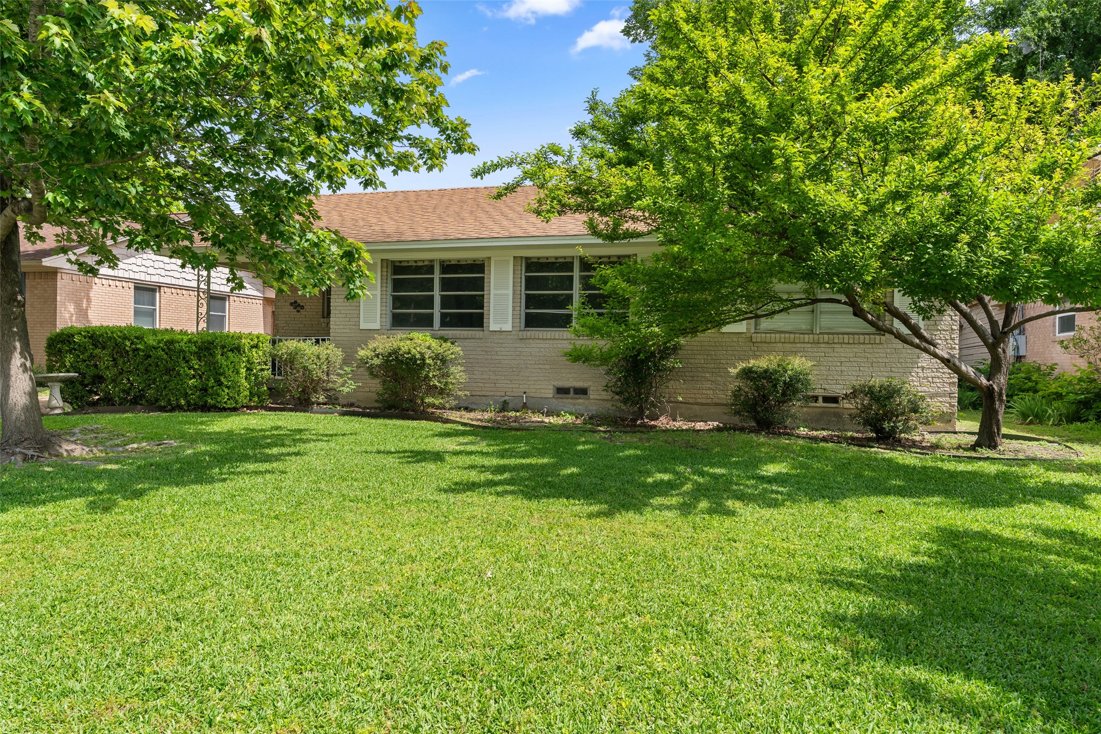 7103 Wake Forrest Drive Dallas TX 75214
