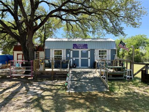 112 E Hoard Street Hamilton TX 76531