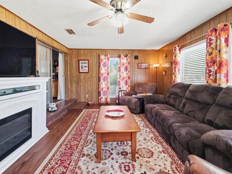112 E Hoard Street Hamilton TX 76531