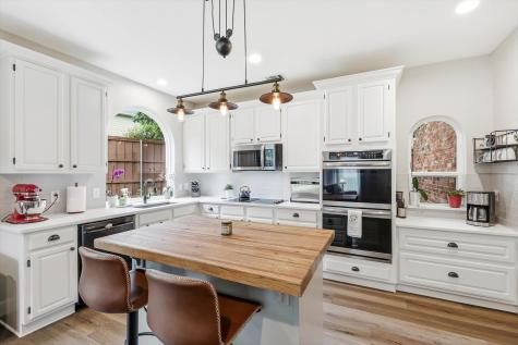 2605 Skinner Drive Flower Mound TX 75028