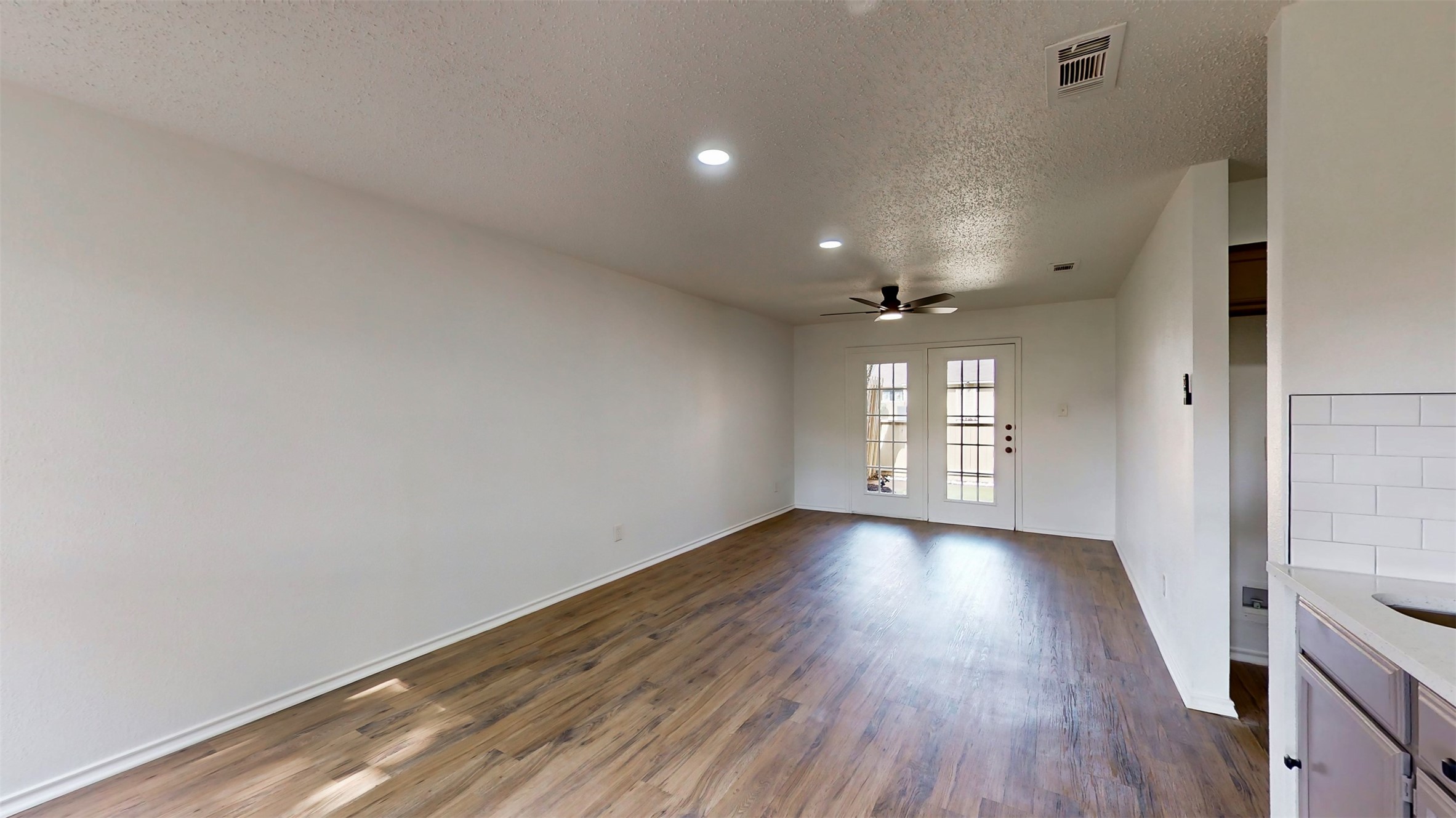 714 Bel Aire Crest Irving TX 75061