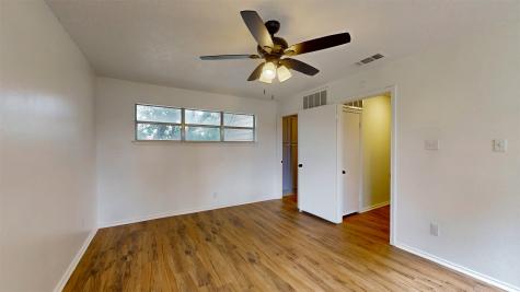 714 Bel Aire Crest Irving TX 75061