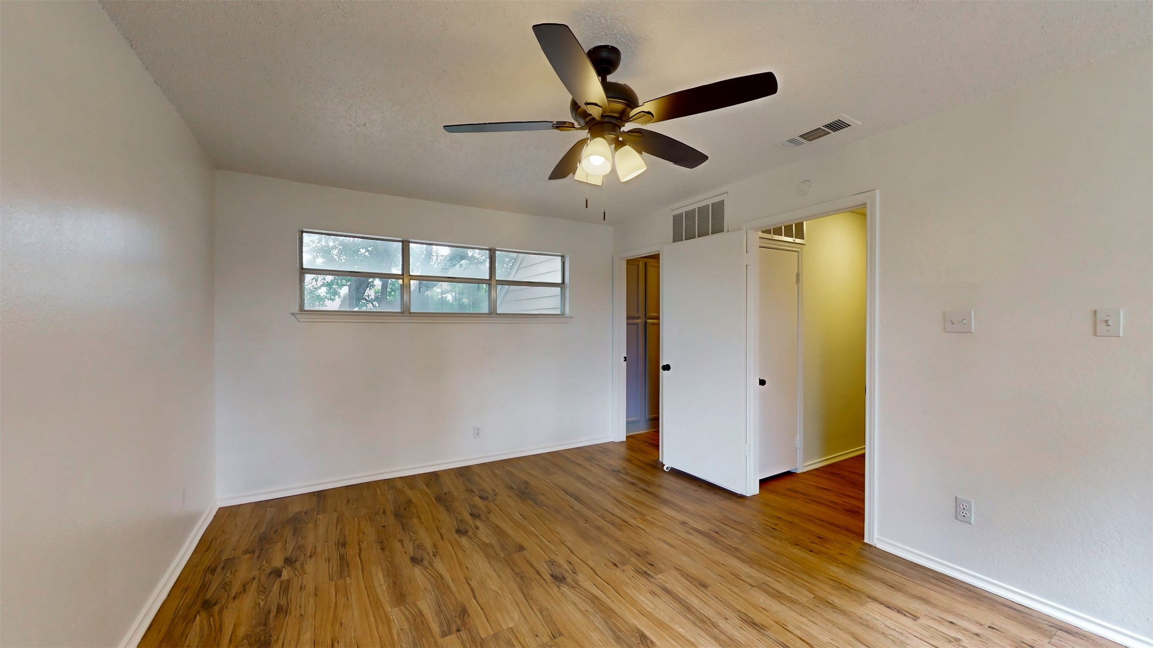 714 Bel Aire Crest Irving TX 75061