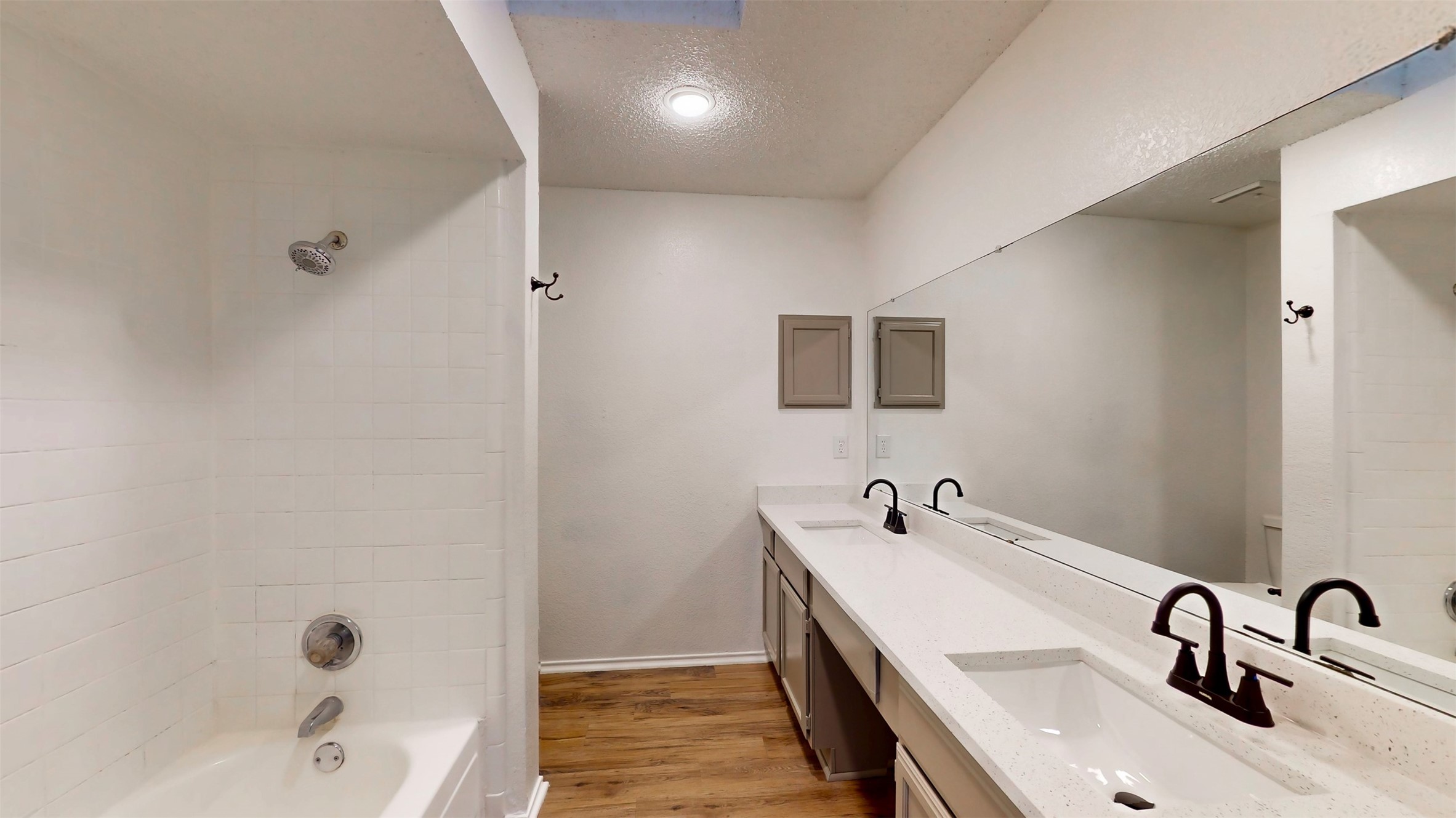 714 Bel Aire Crest Irving TX 75061