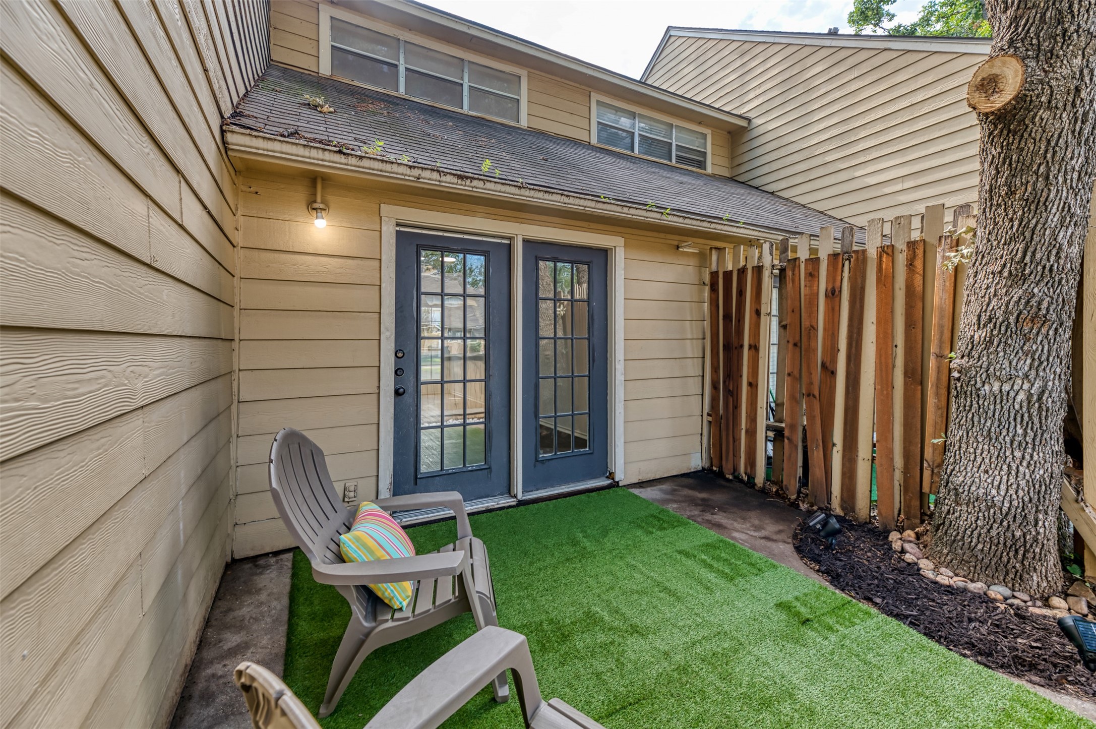 714 Bel Aire Crest Irving TX 75061
