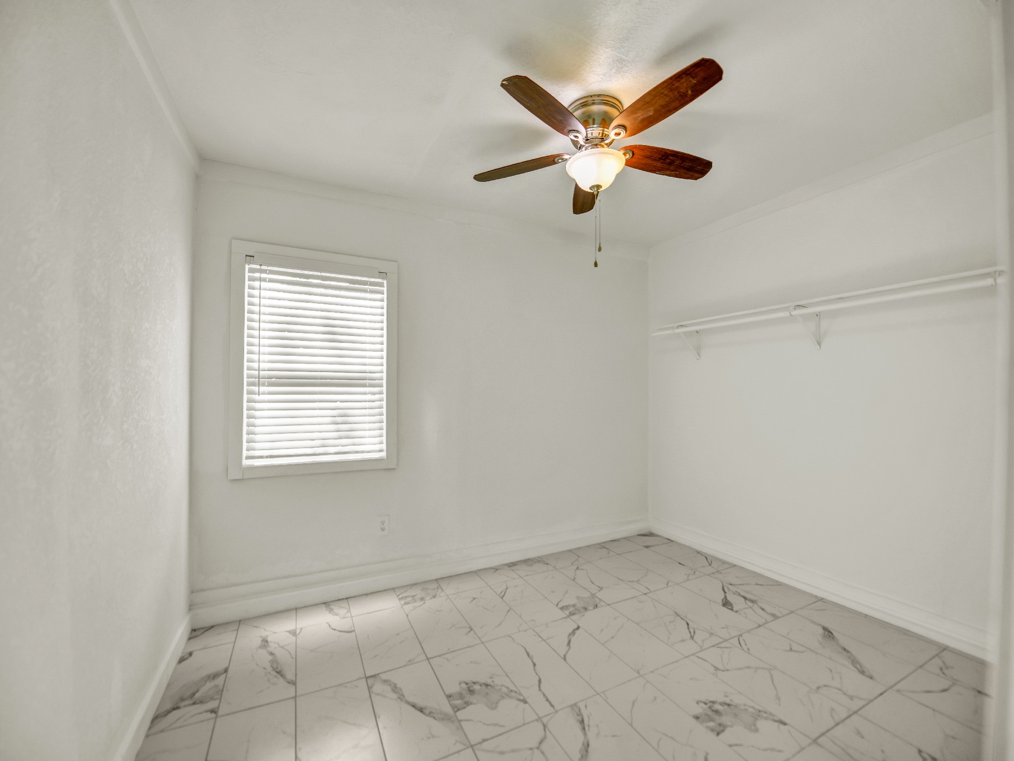 7521 Pawnee Trail Lake Worth TX 76135