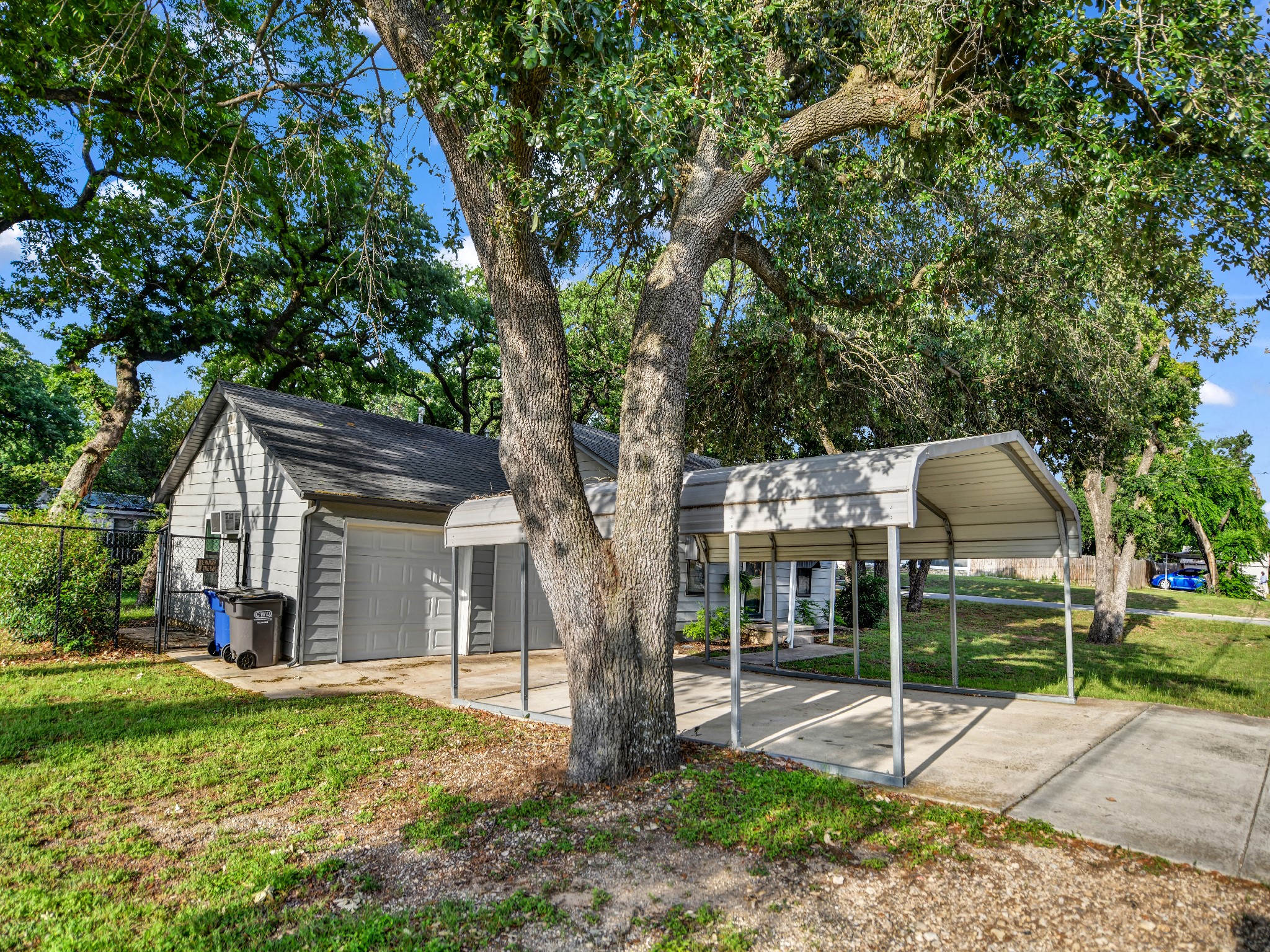 7521 Pawnee Trail Lake Worth TX 76135