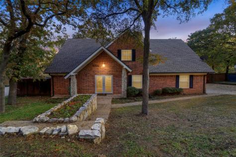 2705 Chinquapin Oak Lane Arlington TX 76012