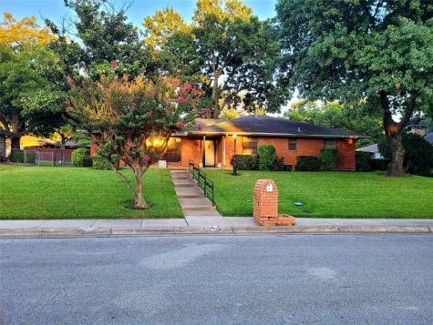 1128 Westlake Drive Desoto TX 75115