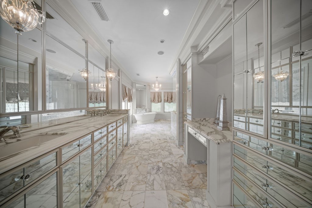 5617 Swiss Avenue Dallas TX 75214