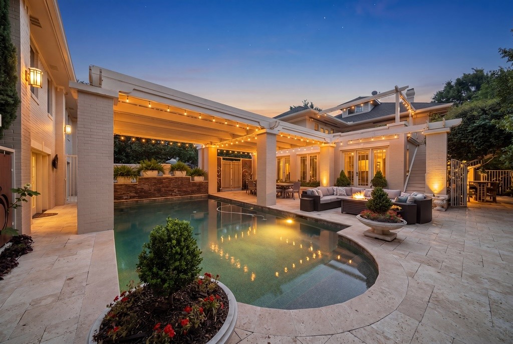 5617 Swiss Avenue Dallas TX 75214