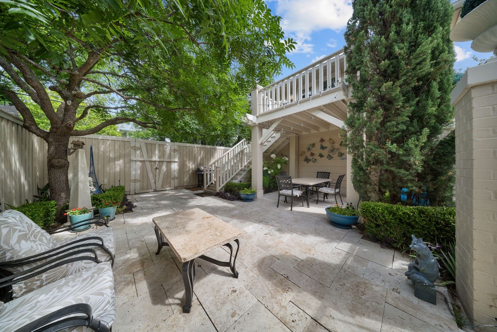 5617 Swiss Avenue Dallas TX 75214