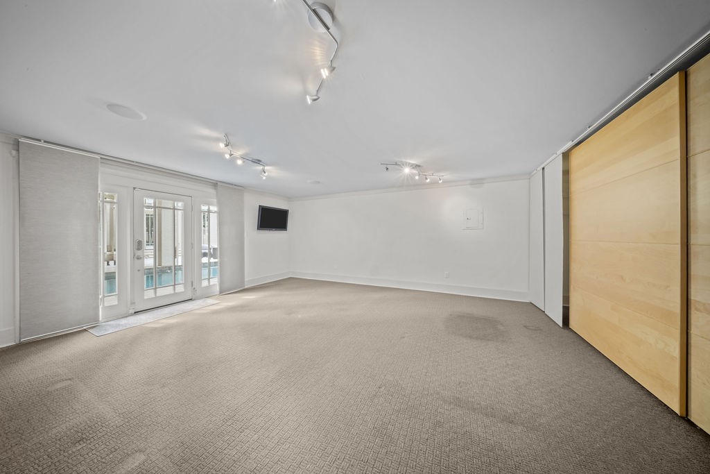 5617 Swiss Avenue Dallas TX 75214