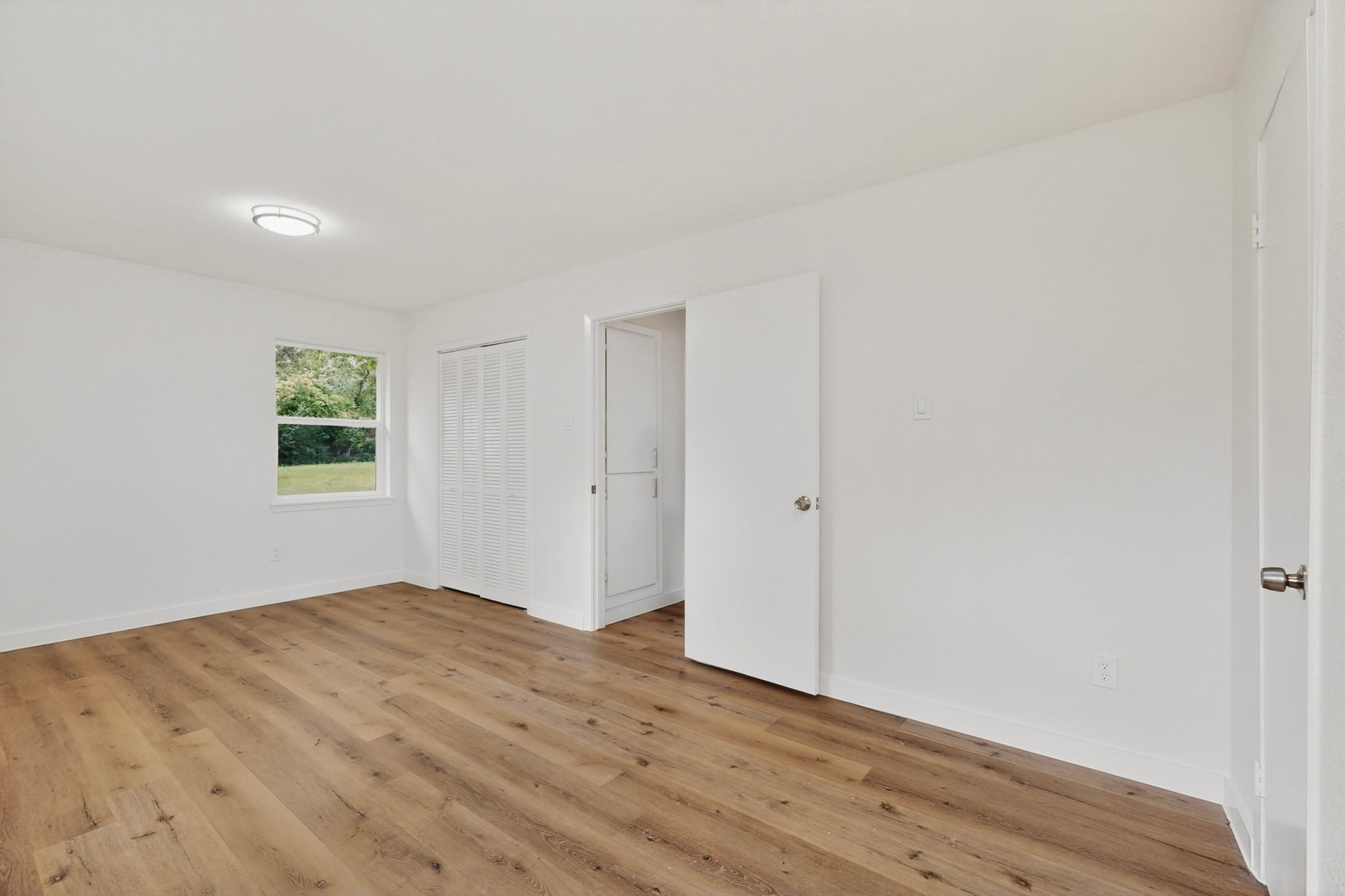 6323 Harmony Lane Dallas TX 75241