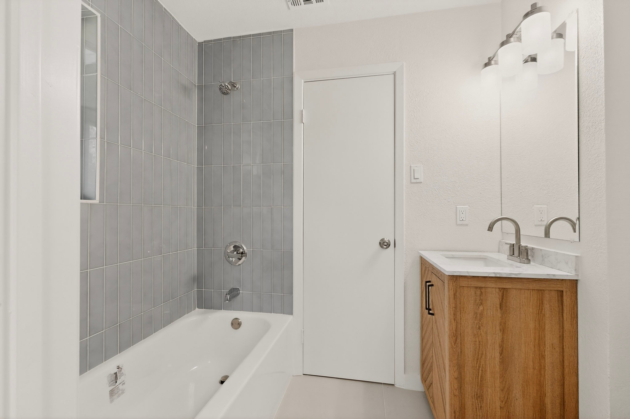 6323 Harmony Lane Dallas TX 75241
