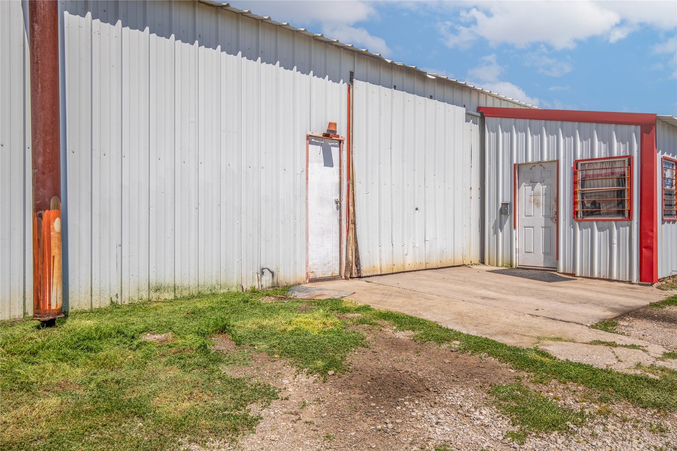 6819 Us Highway 287 South Access Road Bowie TX 76230