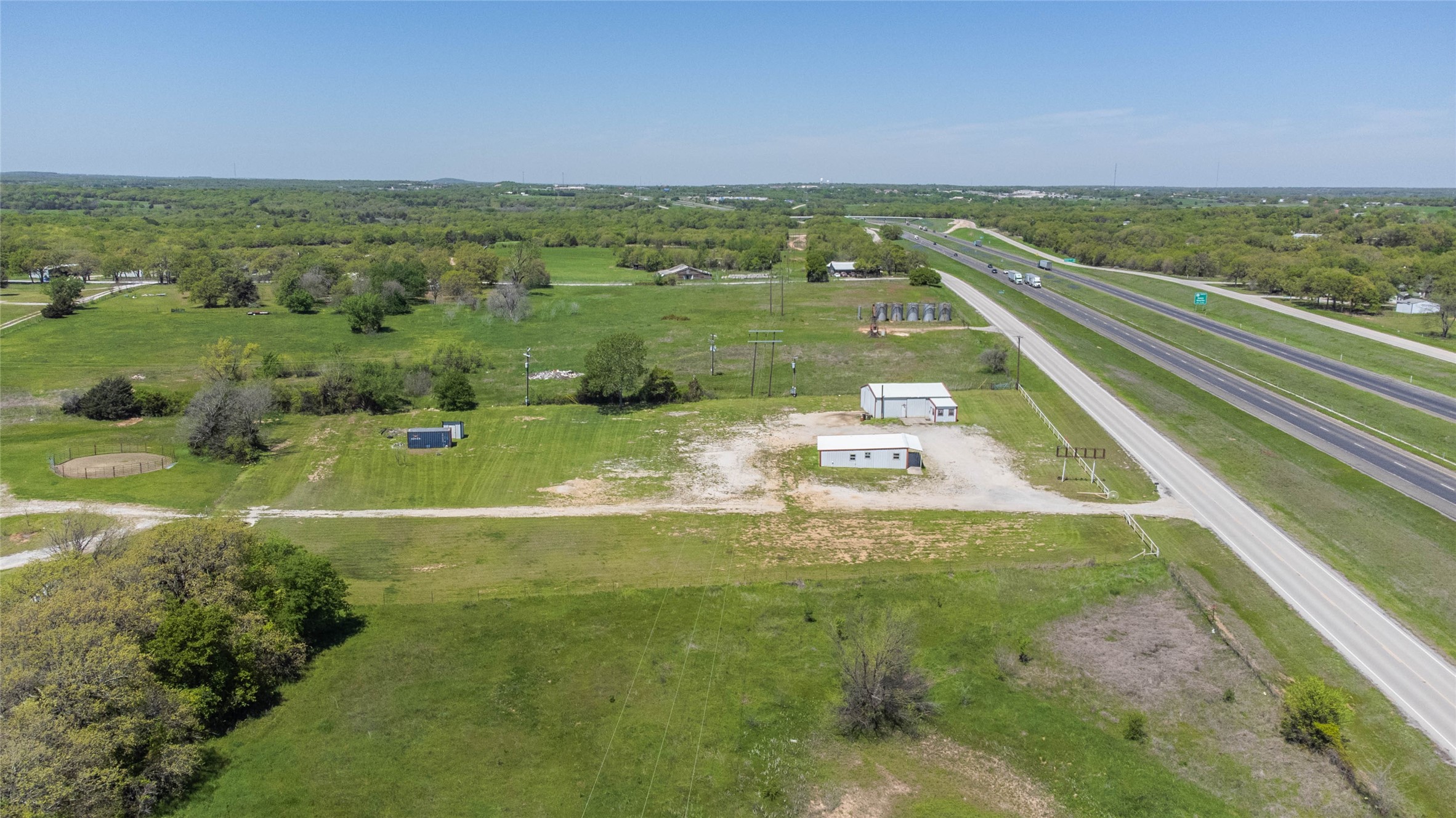 6819 Us Highway 287 South Access Road Bowie TX 76230