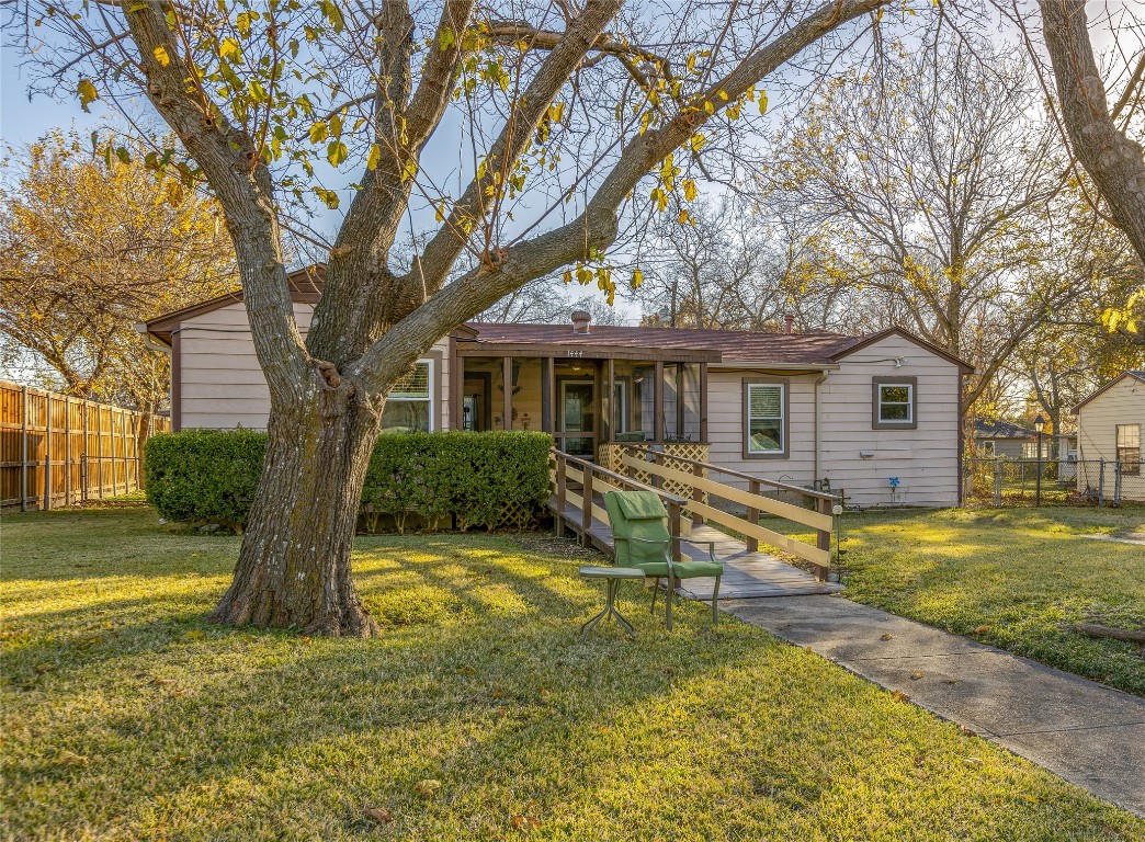 1444 Maple Drive Garland TX 75042