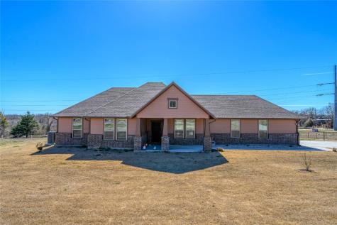 28 Alexander Drive Denison TX 75020