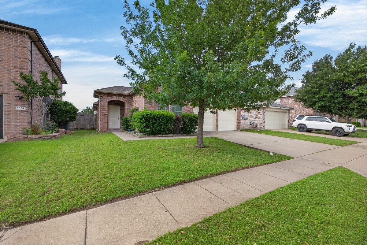 1628 Birds Eye Road Fort Worth TX 76177