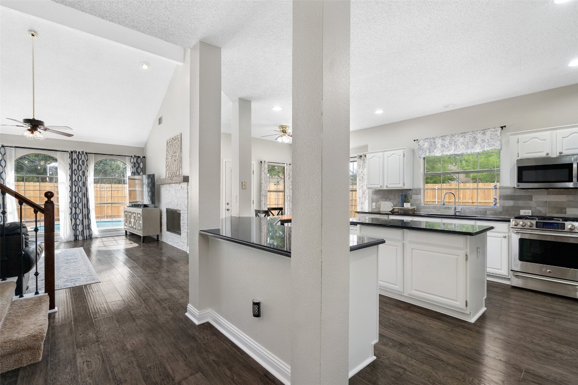 6105 Baskerville Drive Rockwall TX 75087