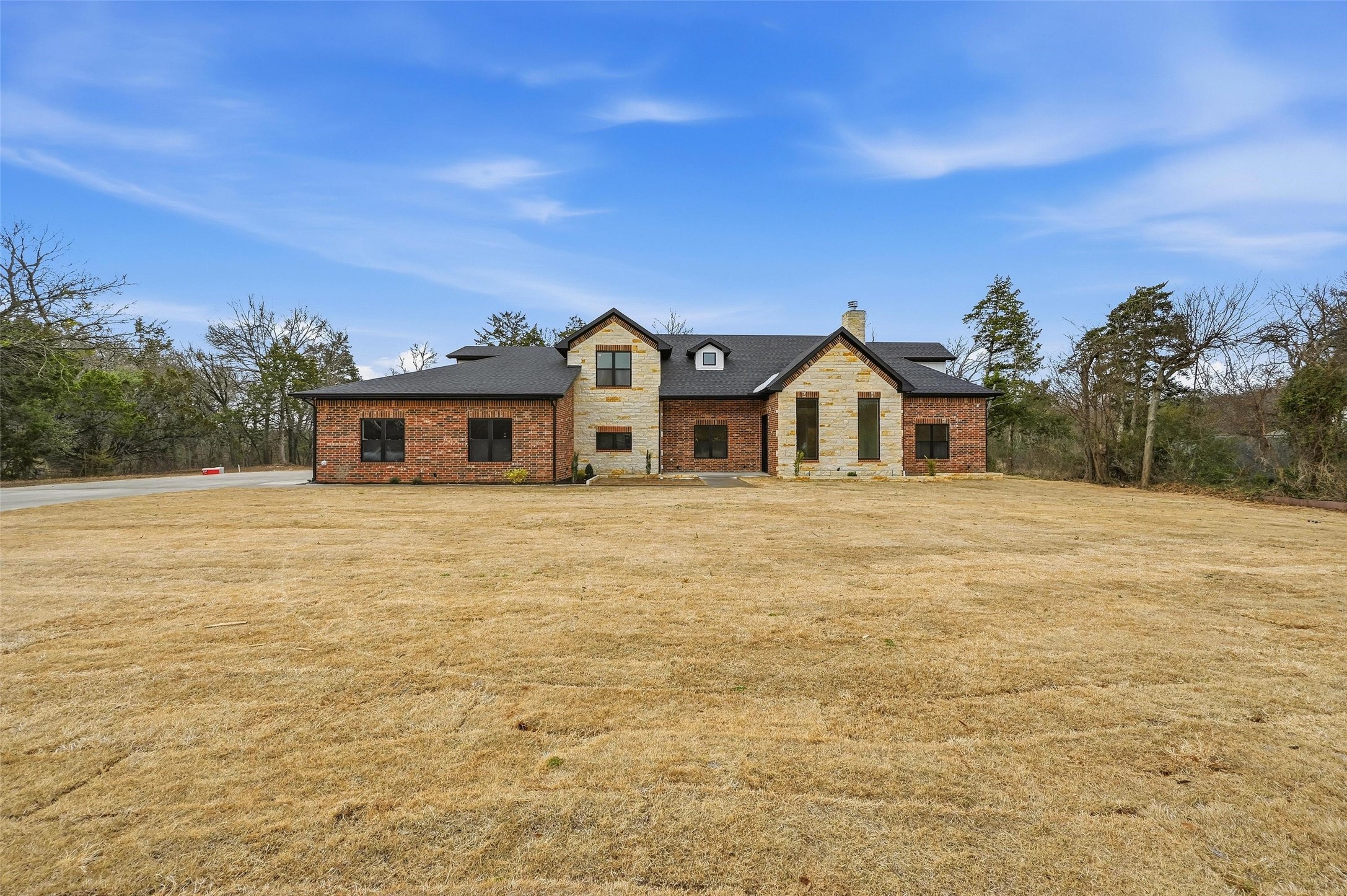 326 Willow Creek Lane Ovilla TX 75154