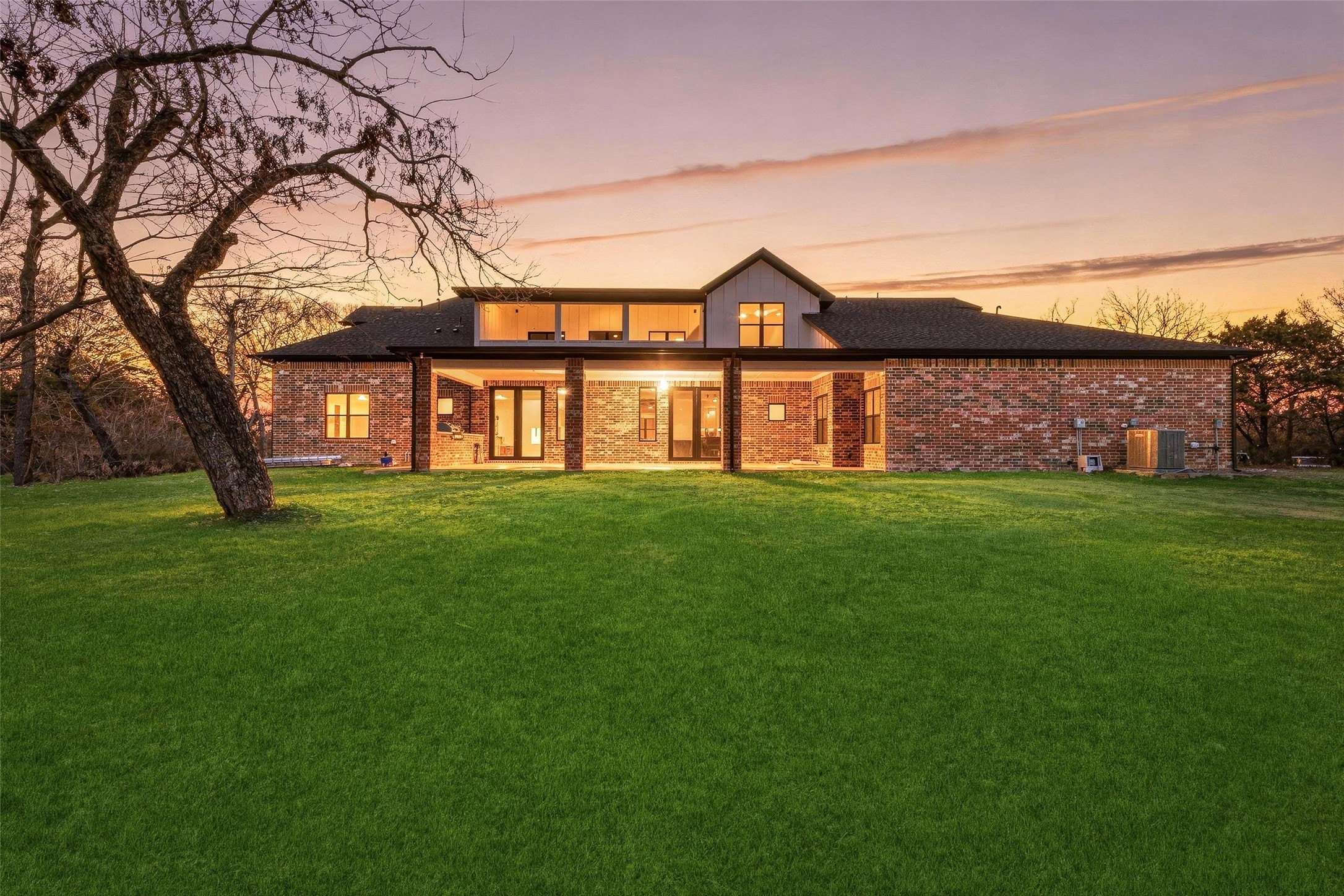326 Willow Creek Lane Ovilla TX 75154