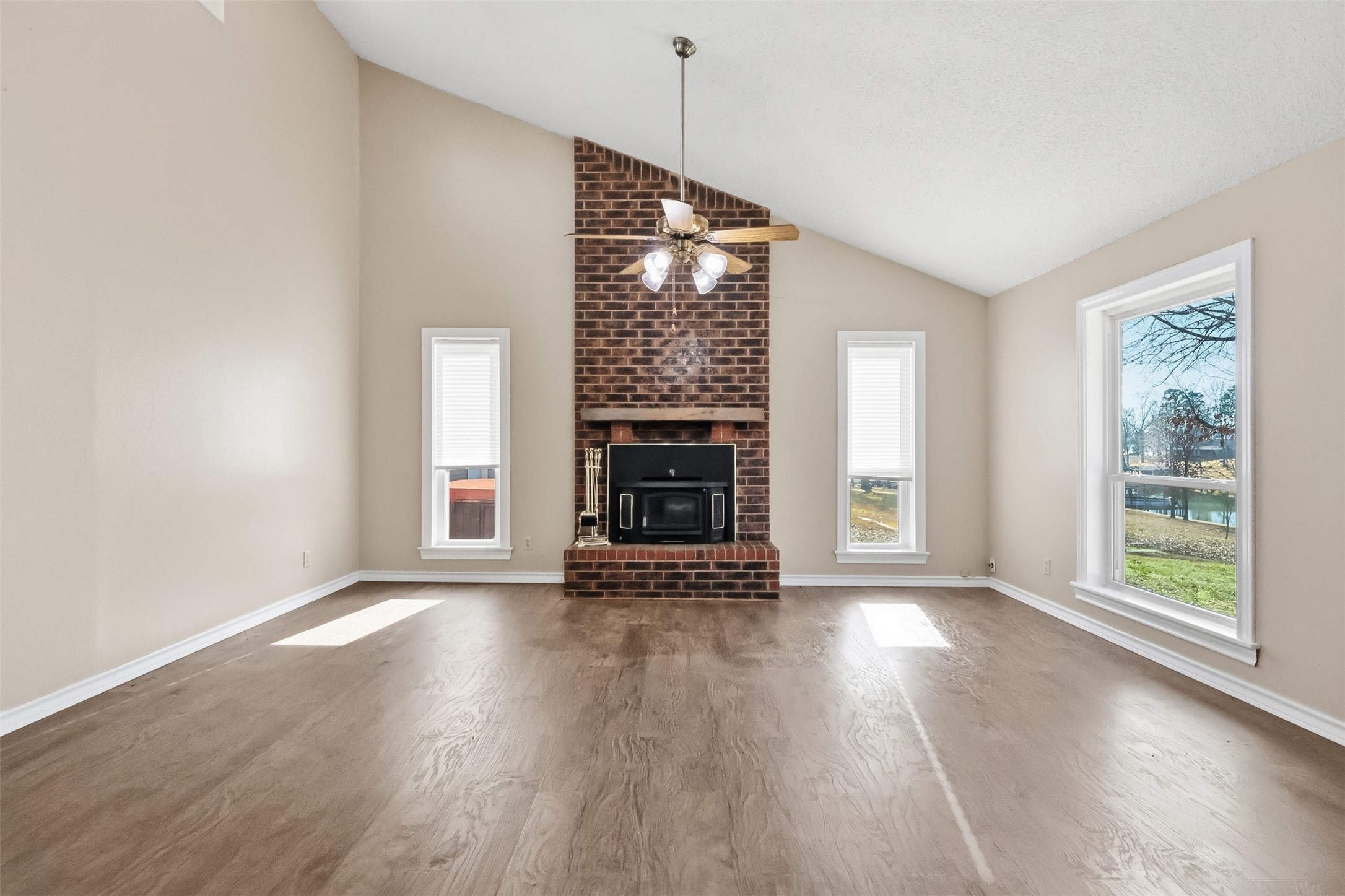 132 Cr 2933 Pittsburg TX 75686