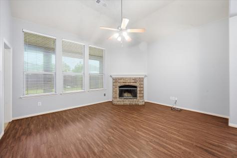 1017 Kimbro Drive Forney TX 75126