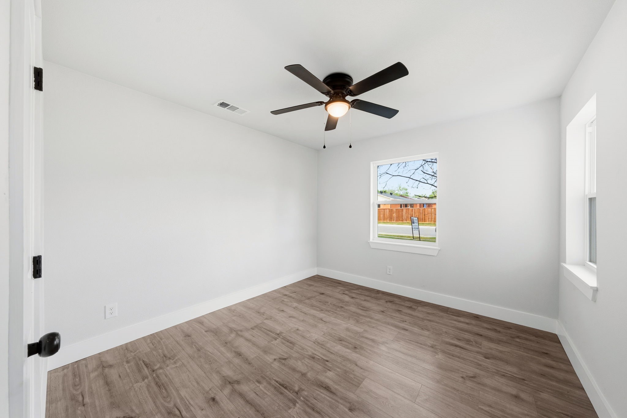 1831 Lee Street Mesquite TX 75149