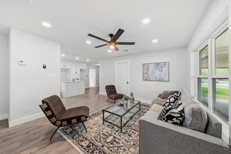 1831 Lee Street Mesquite TX 75149