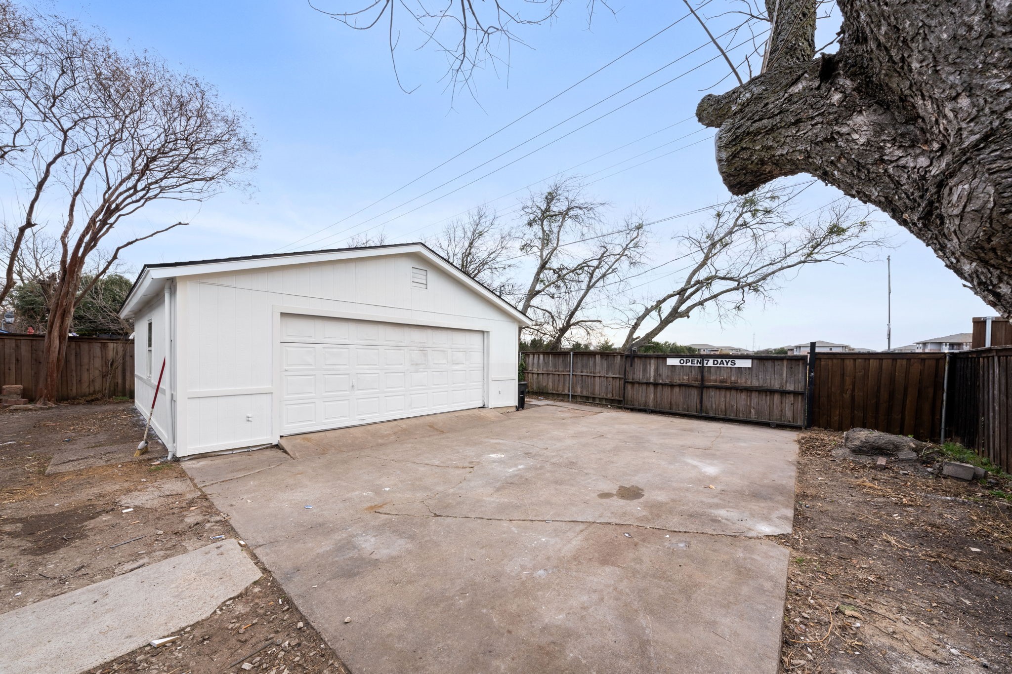 1831 Lee Street Mesquite TX 75149