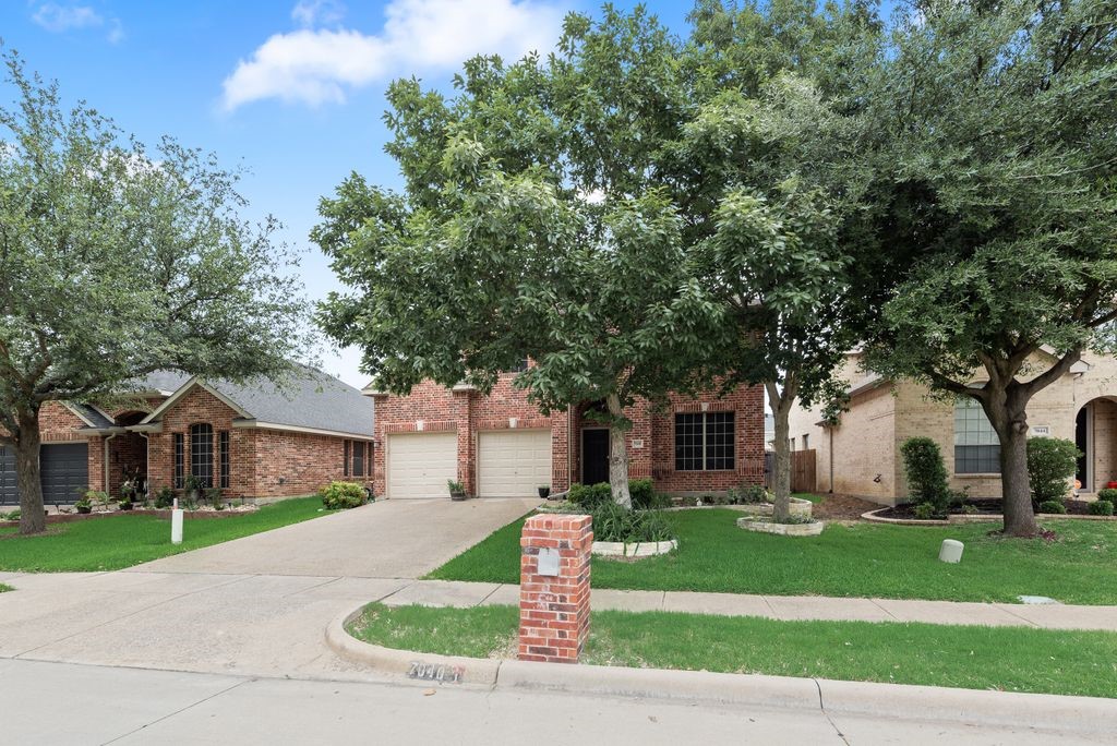 7040 Sea Star Drive Grand Prairie TX 75054