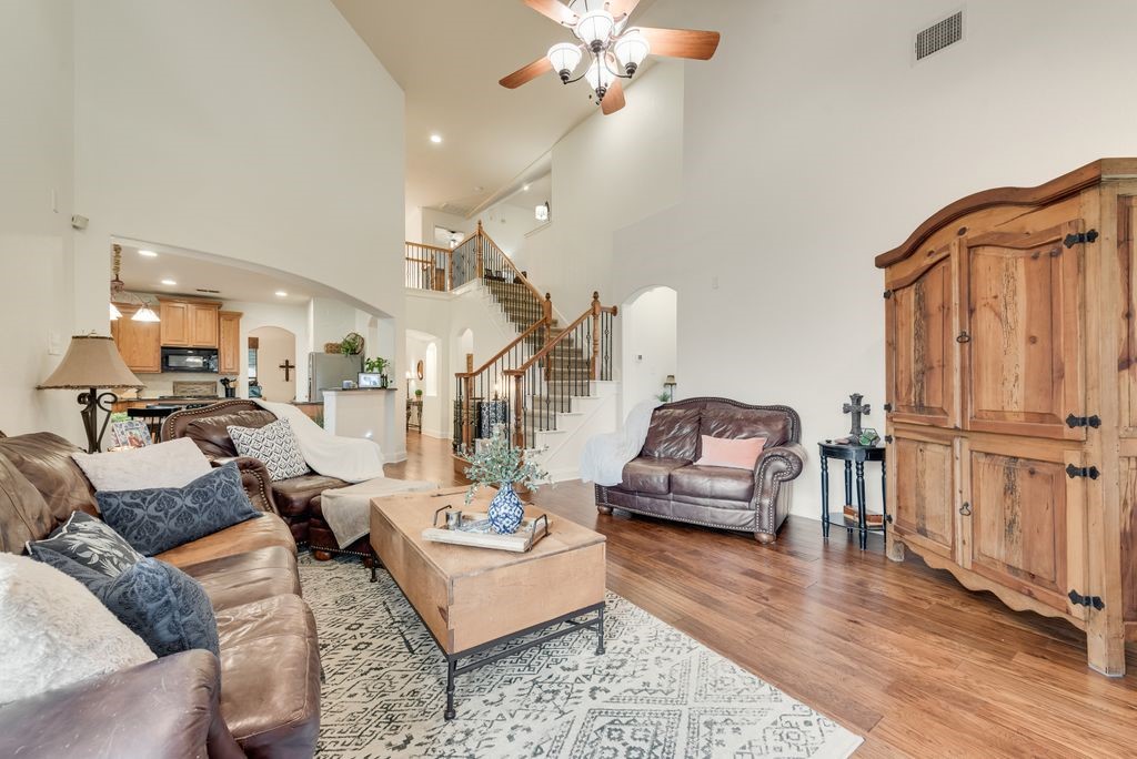7040 Sea Star Drive Grand Prairie TX 75054